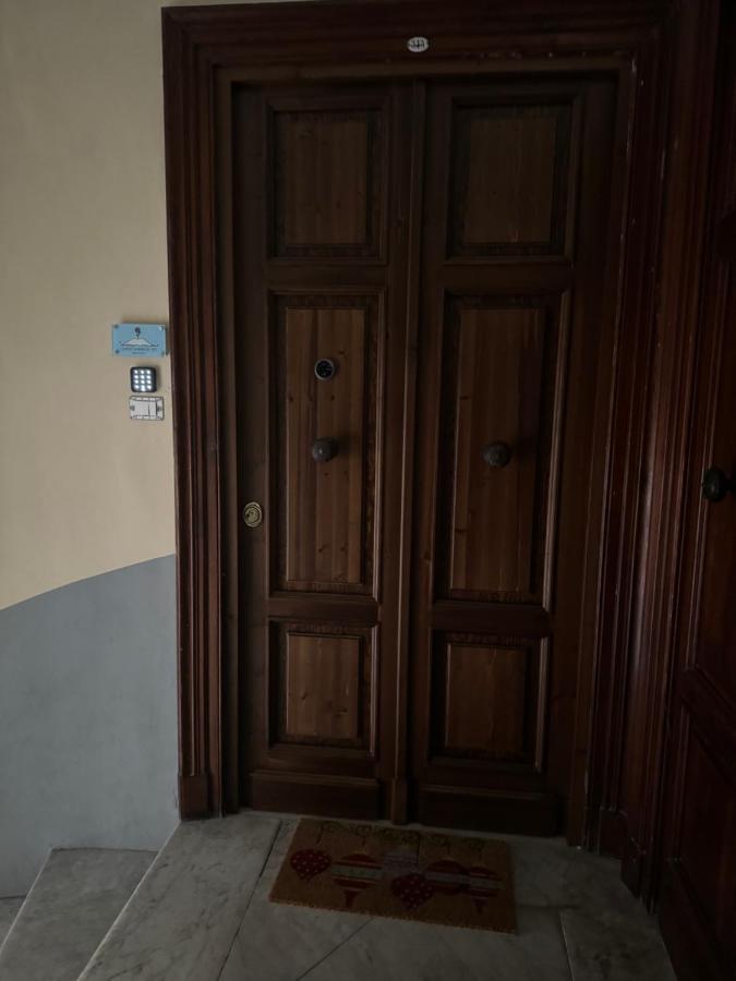 נאפולי B&B Corso Garibaldi 165 מראה חיצוני תמונה